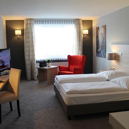 Hotel Westerfeld Hemmingen  Bagian luar foto