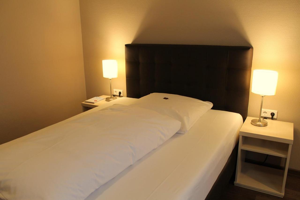 Hotel Westerfeld Hemmingen  Bagian luar foto